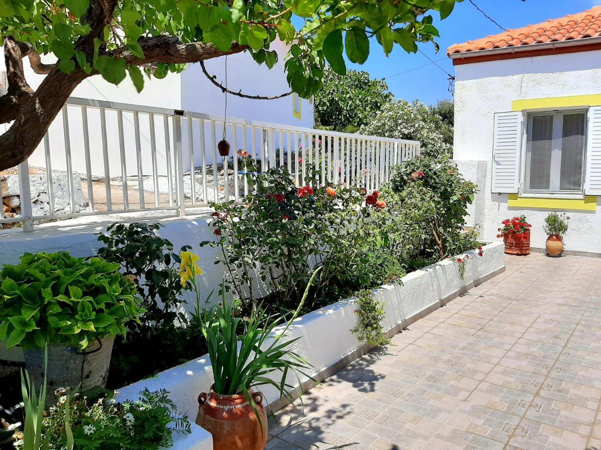 Lemon Garden 2 Apartment Karidi Bagian luar foto